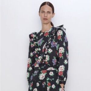 ZARA FLORAL PRINT BLOUSE WITH RUFFLE SIZE M